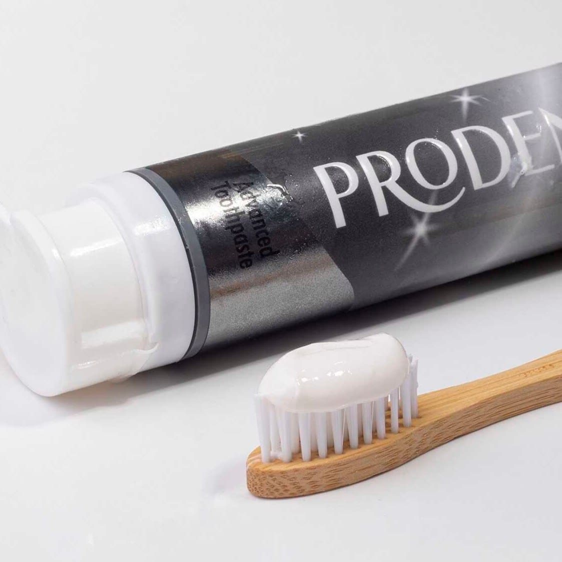 خمير دندان سفید کننده با فرمول گیاهی پرودنت Prodent مدل Natural Carbon